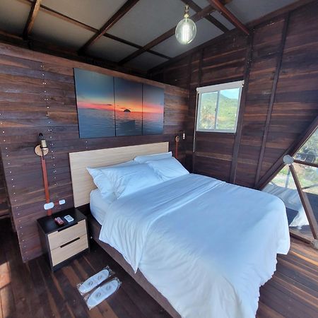 321 Surprise Beach House And Glamping Archibolds Екстериор снимка