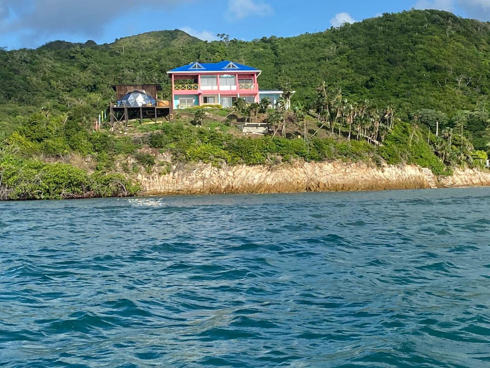 321 Surprise Beach House And Glamping Archibolds Екстериор снимка