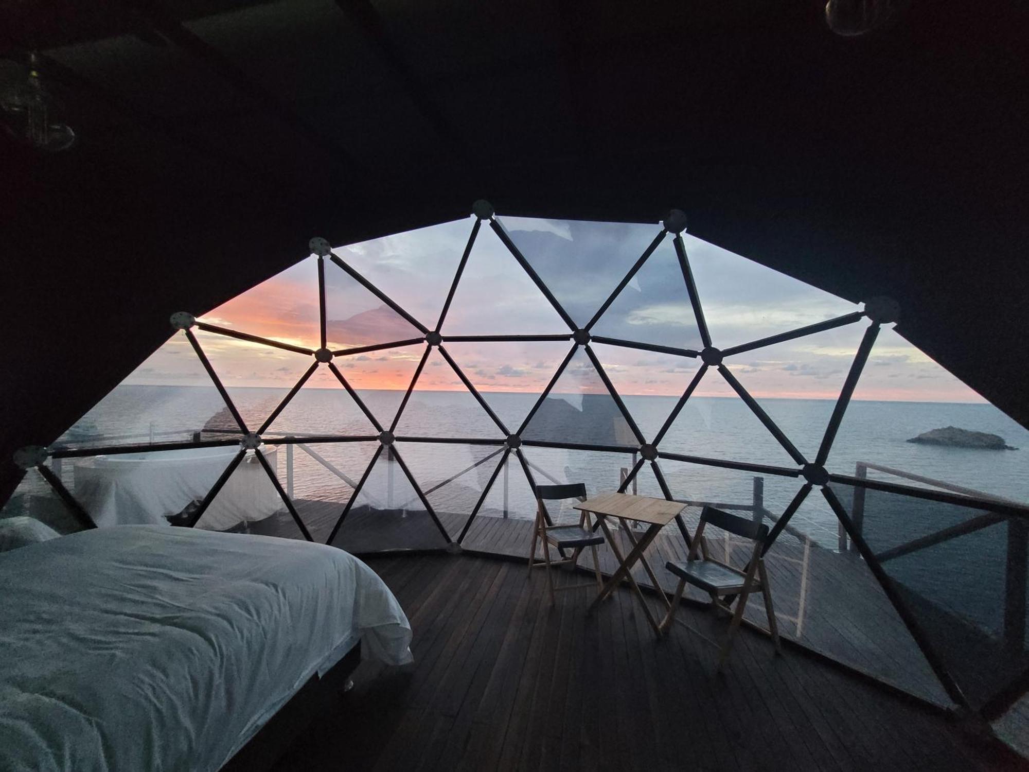 321 Surprise Beach House And Glamping Archibolds Стая снимка